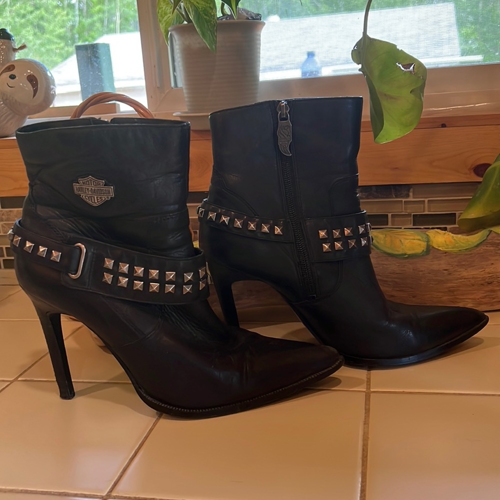 Harley-Davidson Black Heeled Boots with Studded Straps